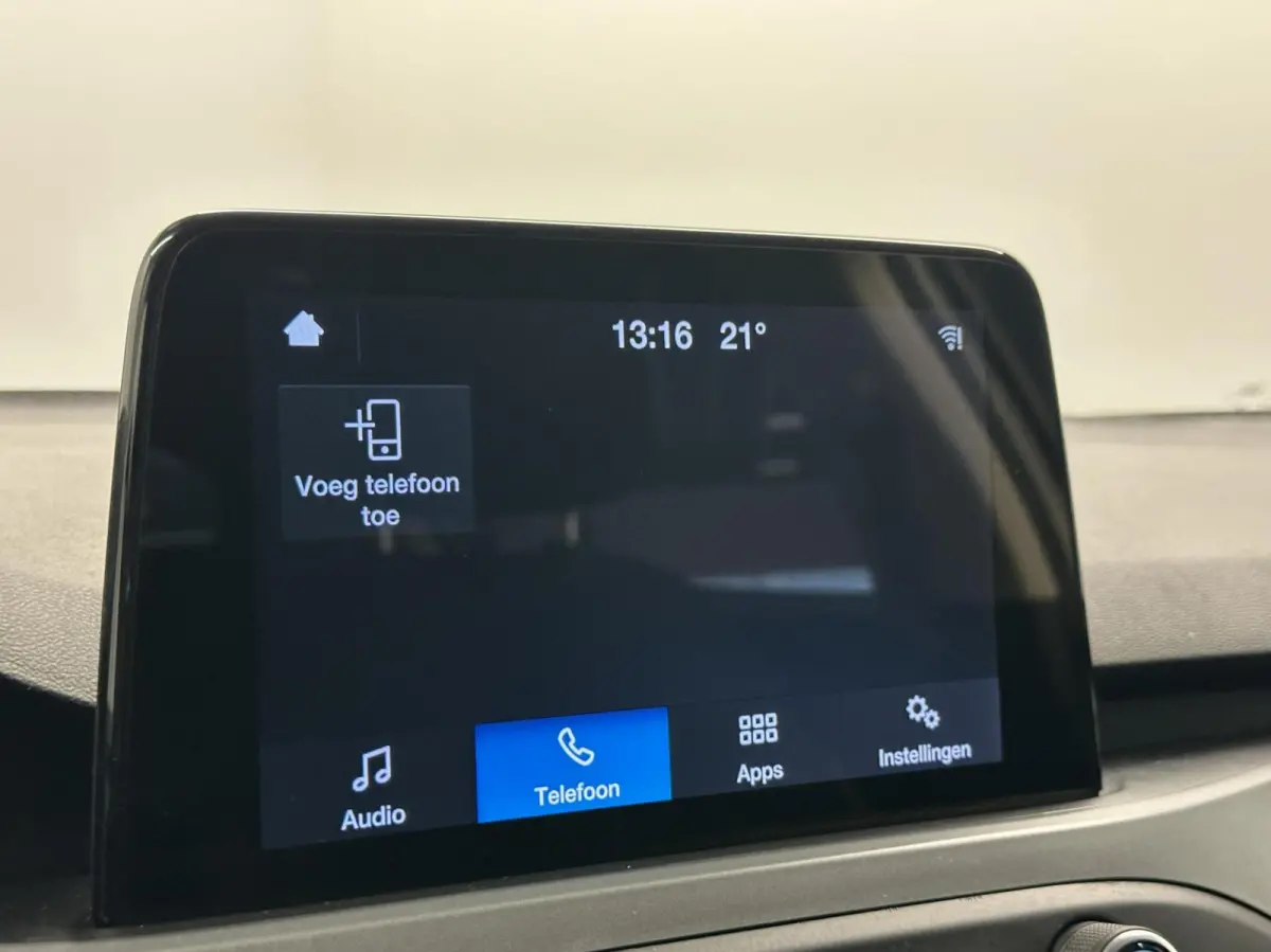 1.0 EcoBoost Hybrid Connected CRUISE PDC