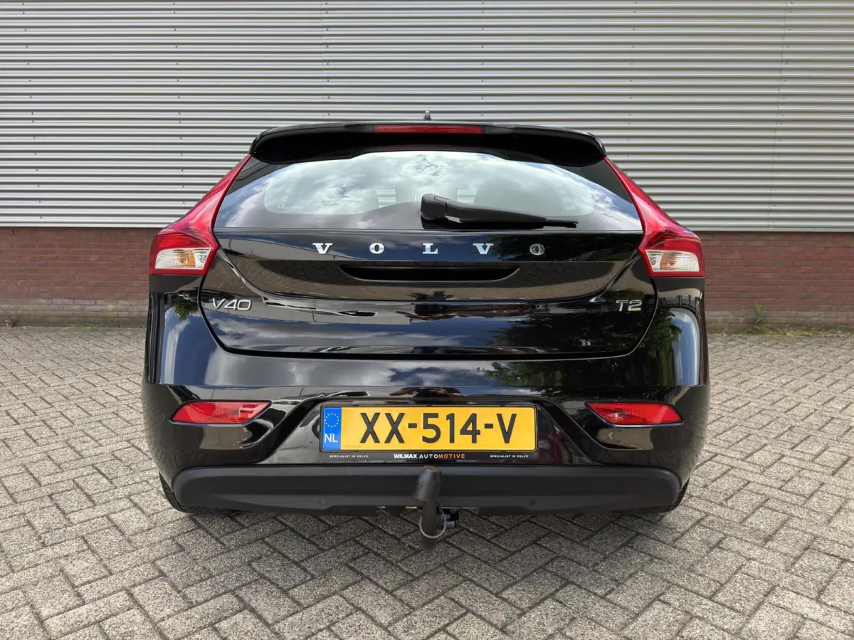 1.5 T2 Polar+|LED|Stoelverwarming|Trekhaak|Navi|Automaat|