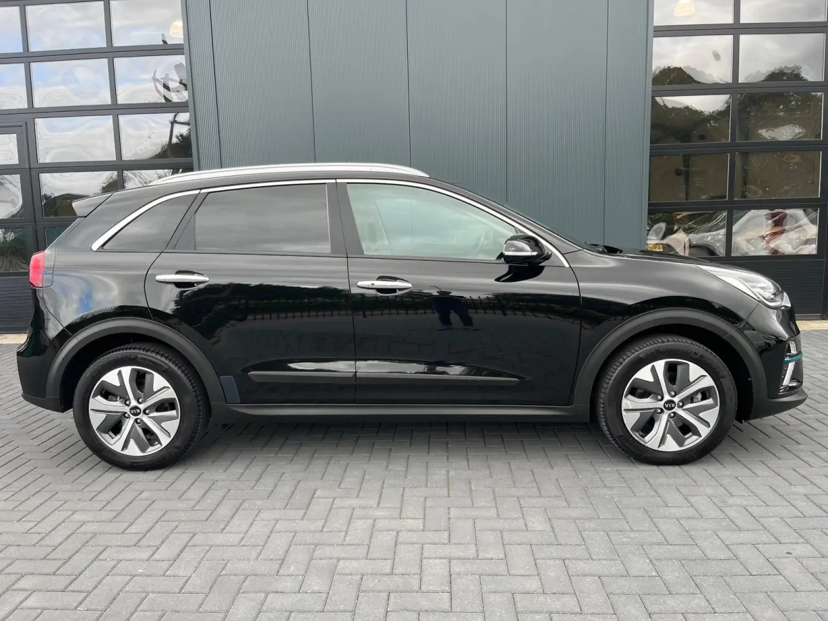 DynamicPlusLine 39 kWh NL.Auto/SOH100%/OpenDak/Camera/Stoelverw./Adaptive-Cruise/1Ste Eigenaar/Dealer Onderhouden