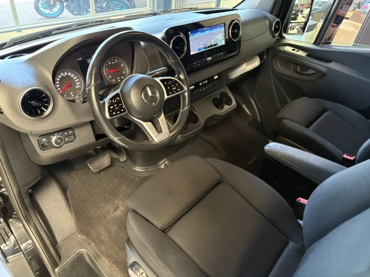 319 3.0 CDI V6 L3H2 DC EURO VI-D Adapt. Cruise, Navi, 360 Camera