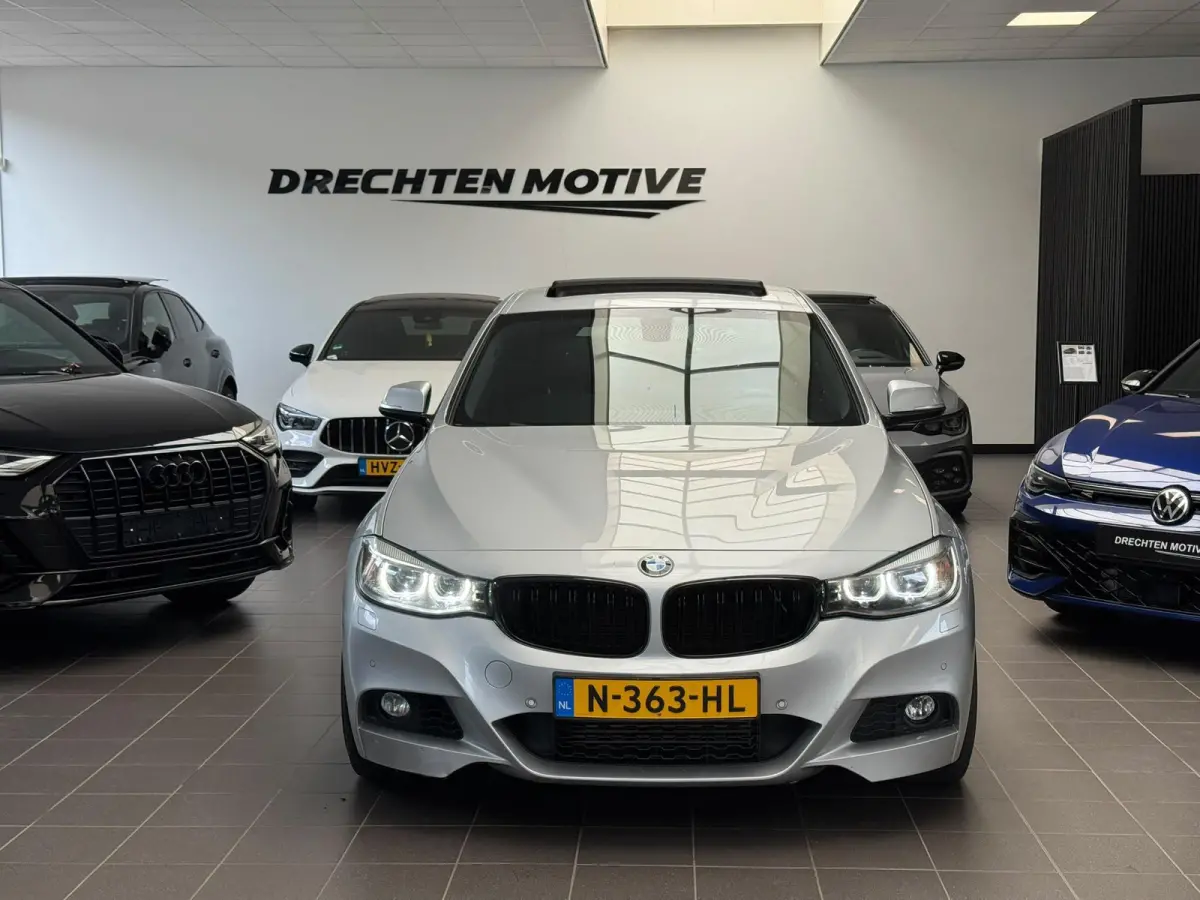 335d xDrive M Sport / Pano / Automaat /