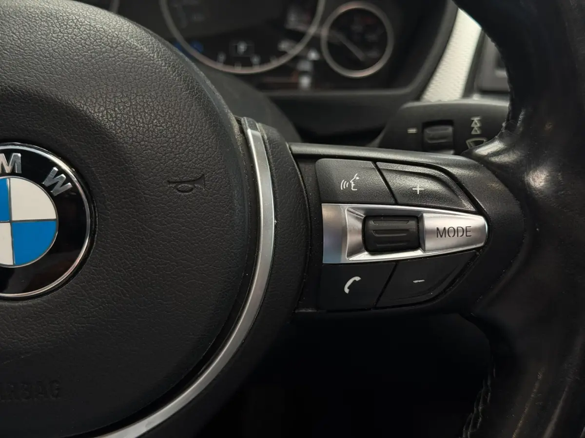 335d xDrive M Sport / Pano / Automaat /