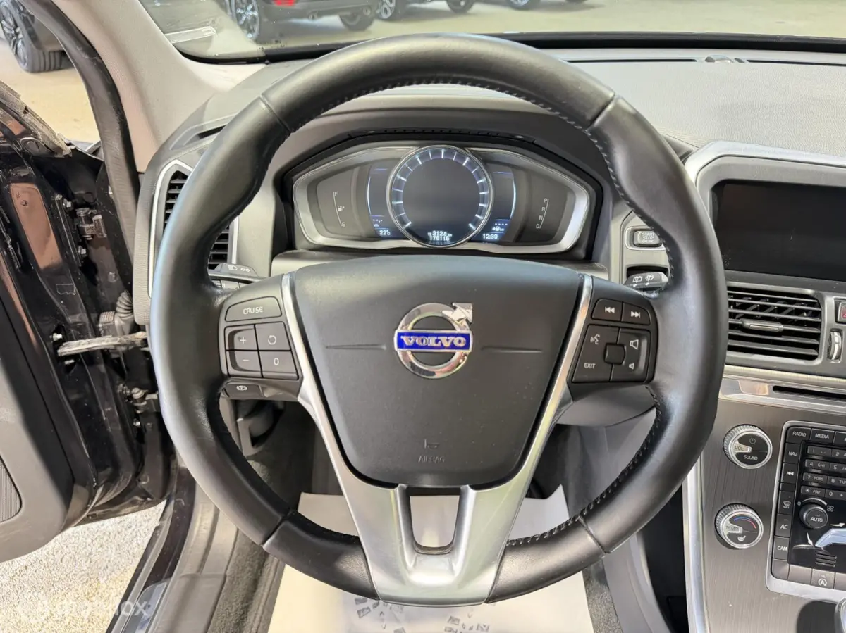 2.0 T5 FWD Ocean Race AUT/CLIMA/CRUISE/PANO