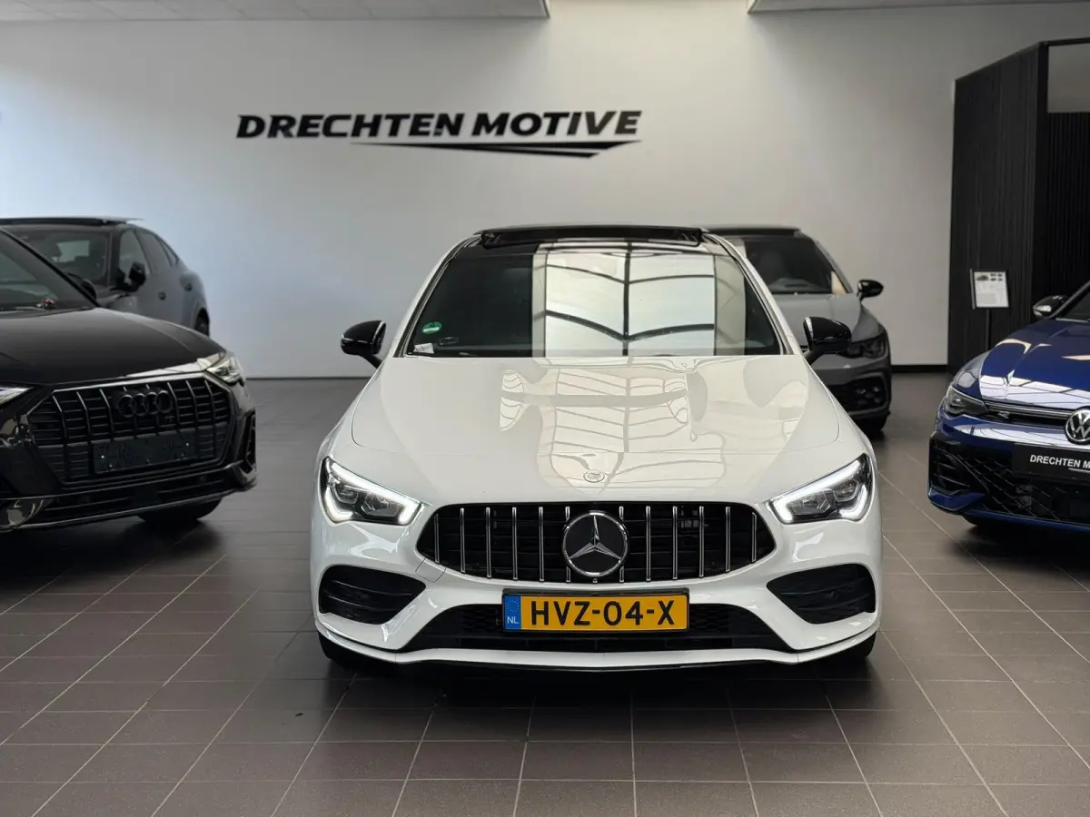 250 e AMG / 35 / Pano / Camera /