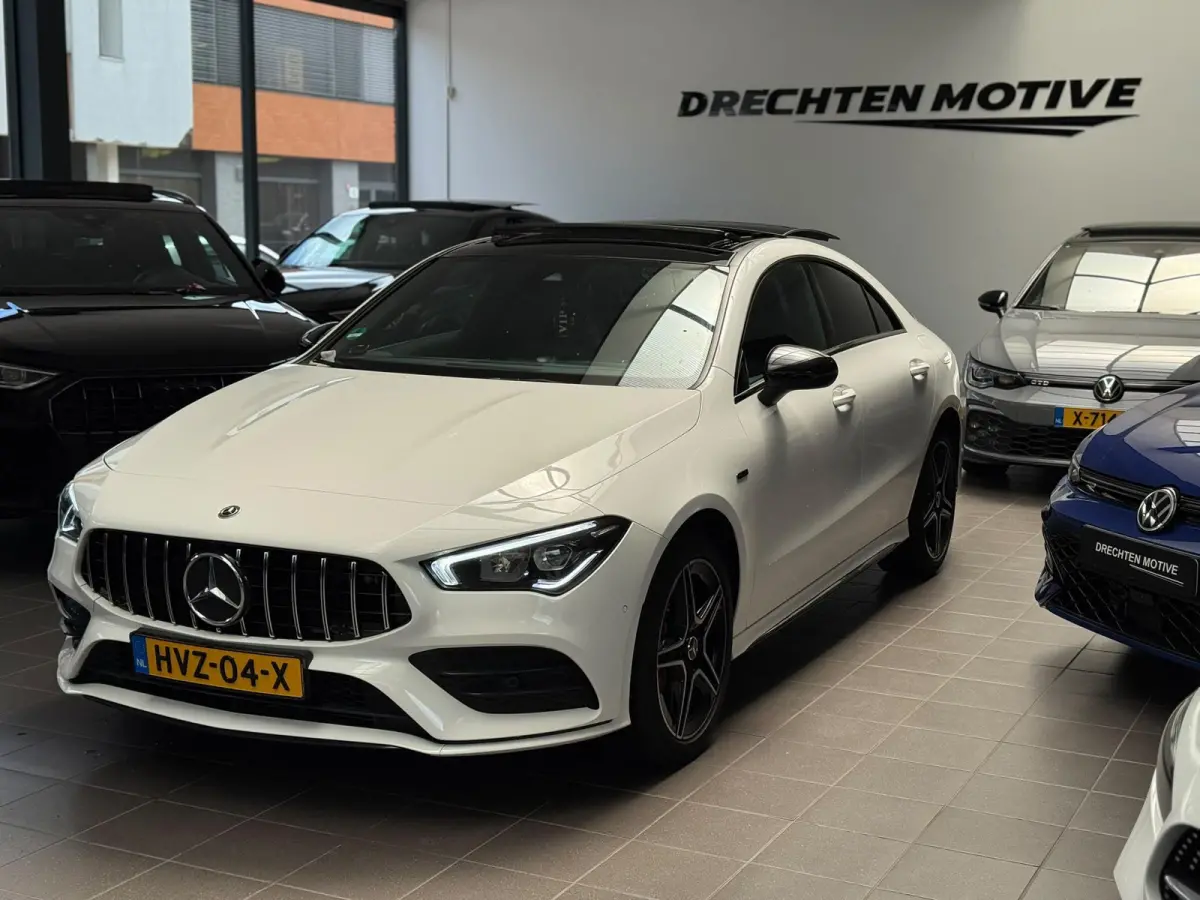 250 e AMG / 35 / Pano / Camera /