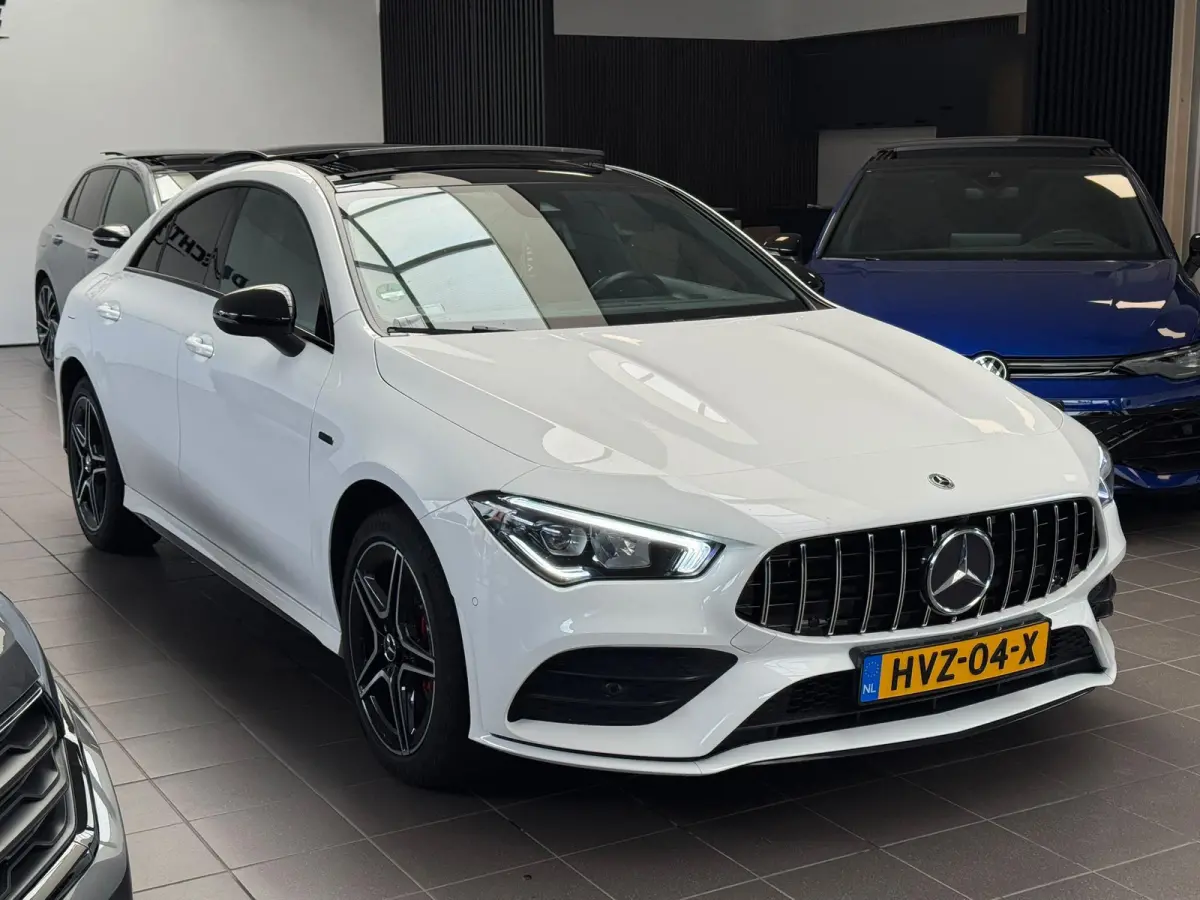 250 e AMG / 35 / Pano / Camera /