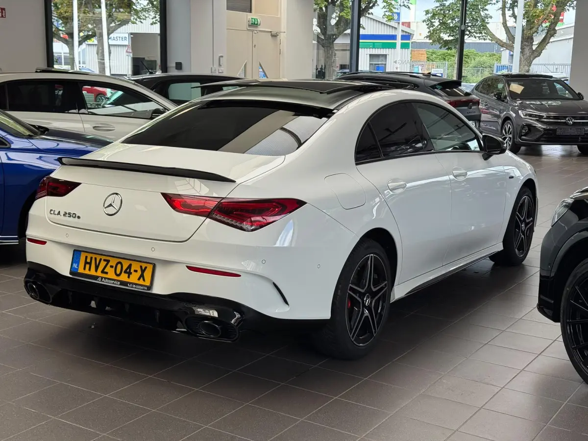 250 e AMG / 35 / Pano / Camera /