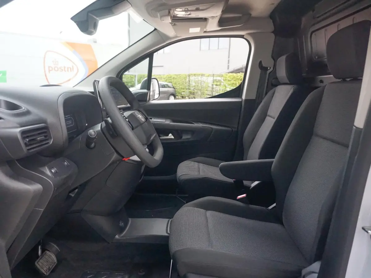 L2 50kWh | camera | Apple Carplay/Android Auto  | laadruimtebetimmering | Comfort stoelen | rijklaarprijs