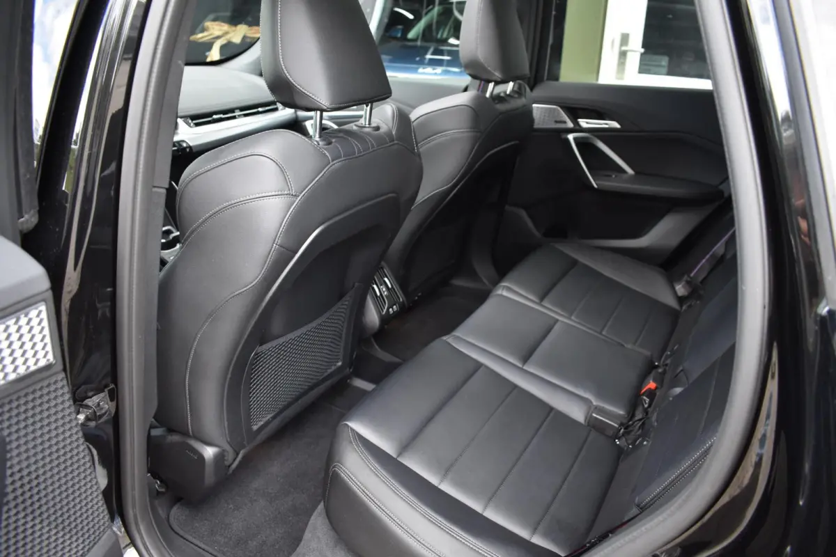 xDrive25e eDrive Edition | M-Sport |Trekhaak | Pano | Carplay | Leder |