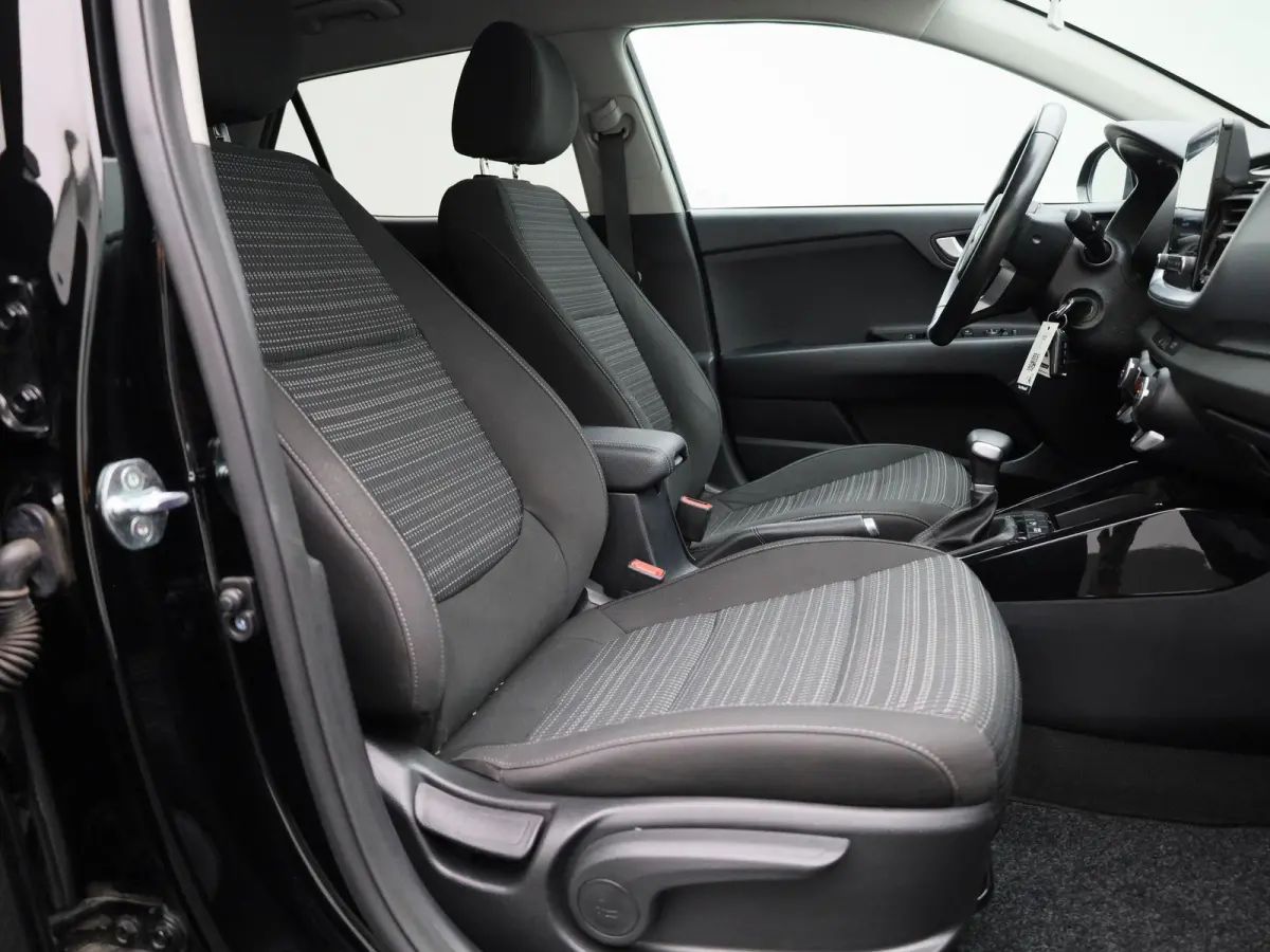 1.0 T-GDI | Automaat | Achteruitrijcamera | Cruise Control | Lane Assist | Apple Carplay/Android Auto | Airco |