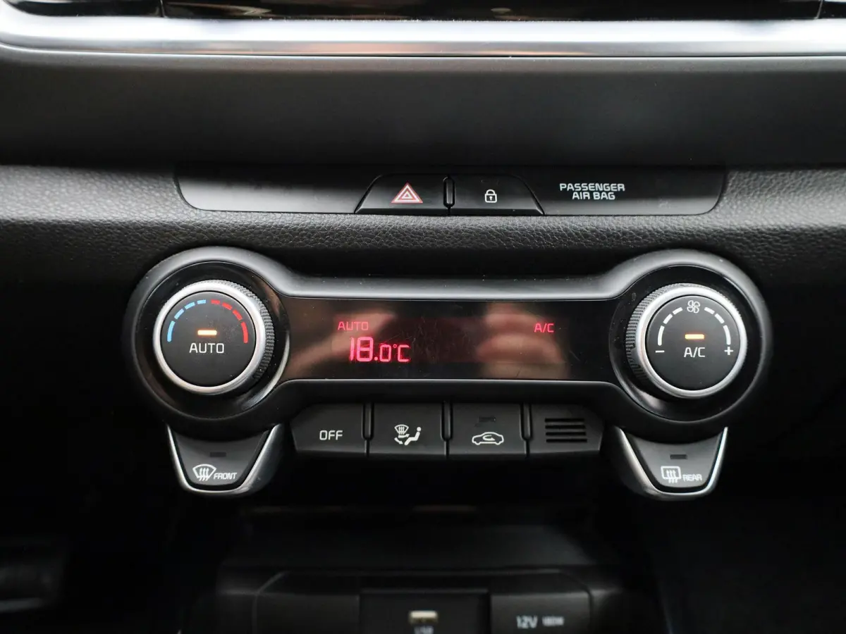 1.0 T-GDI | Automaat | Achteruitrijcamera | Cruise Control | Lane Assist | Apple Carplay/Android Auto | Airco |