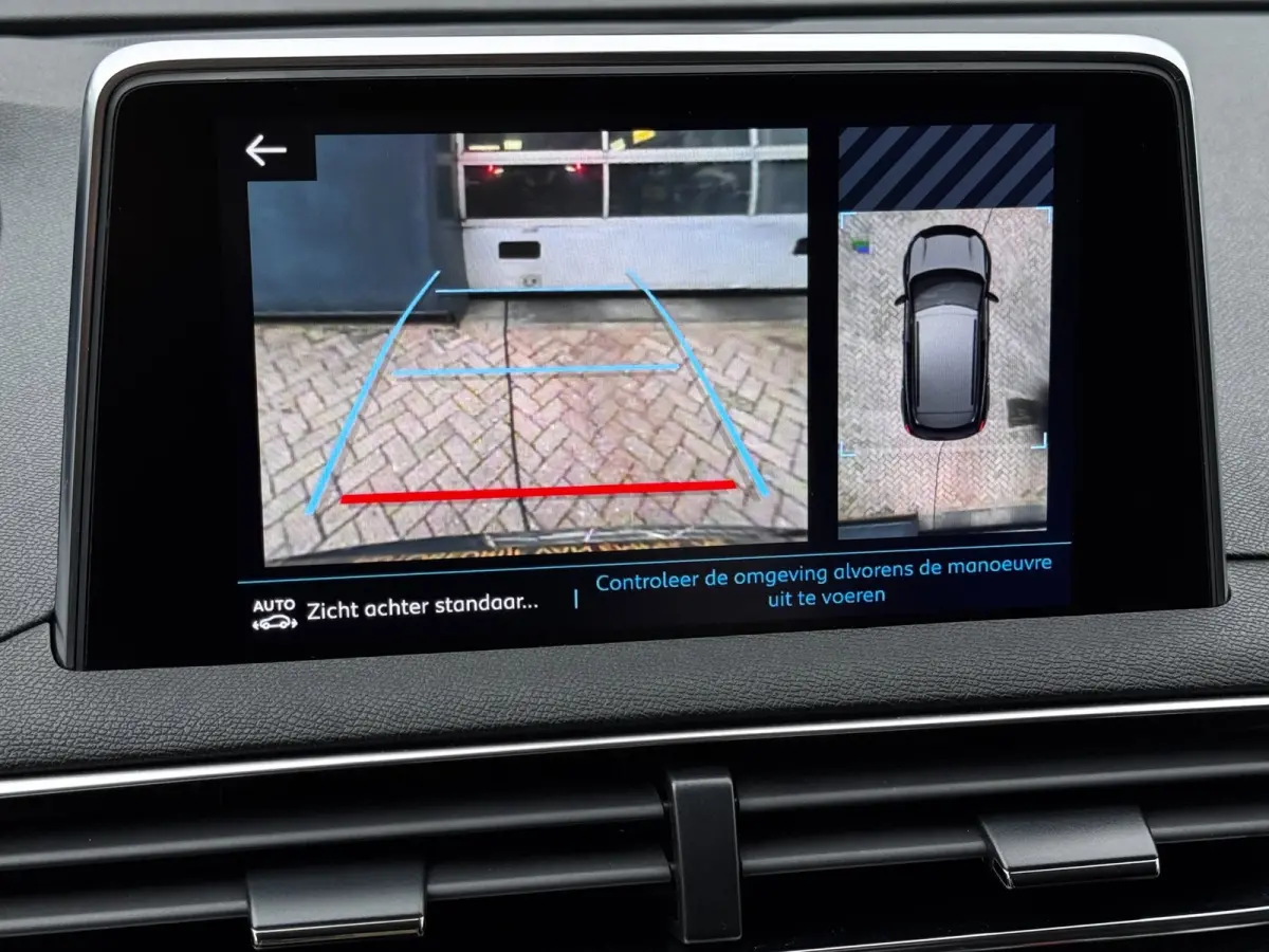 1.6 HYbrid 225 Blue Lease Allure | 95,5 % SOH | Camera | Elek. Achterklep | Virtual Cockpit