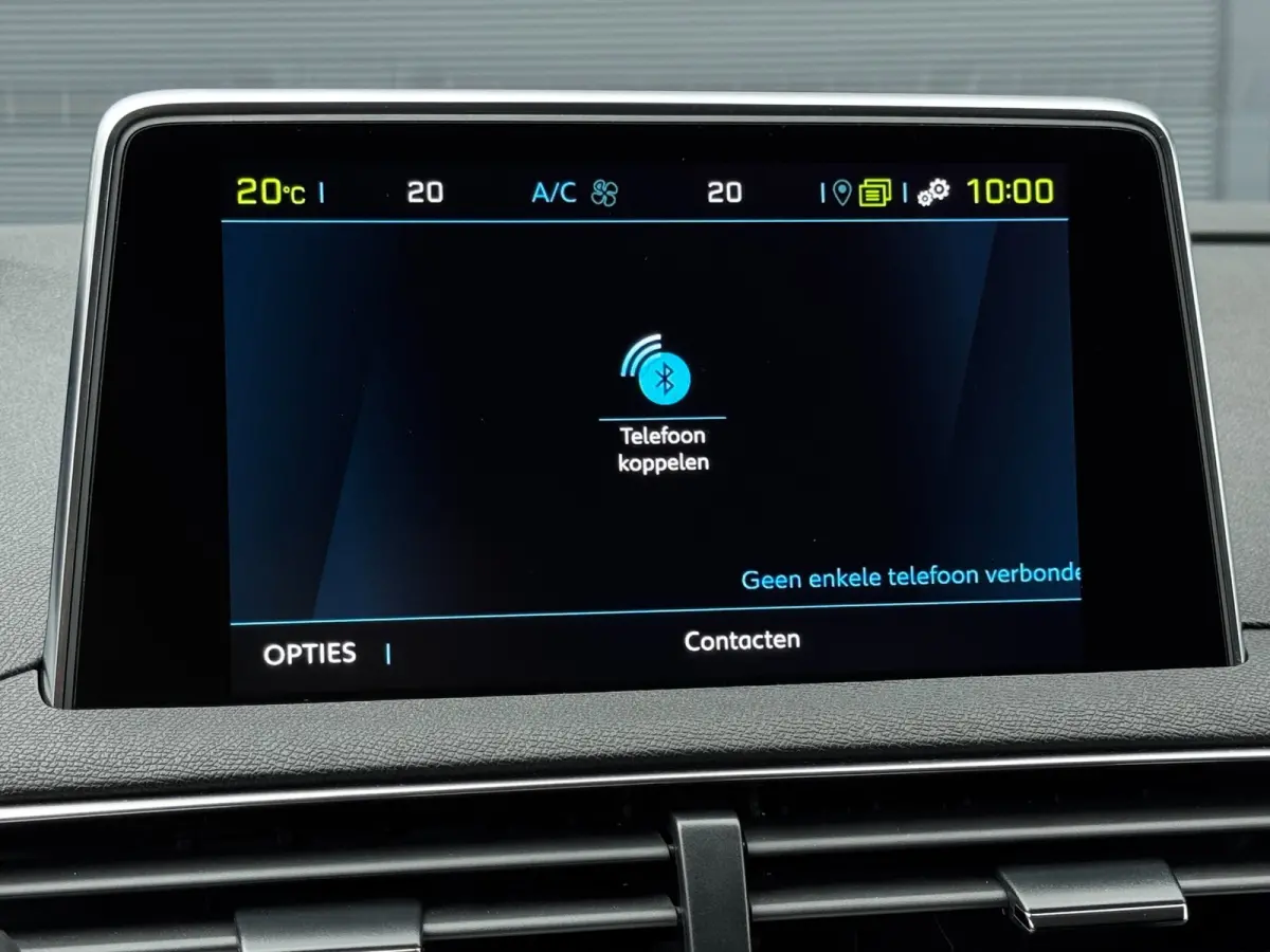 1.6 HYbrid 225 Blue Lease Allure | 95,5 % SOH | Camera | Elek. Achterklep | Virtual Cockpit