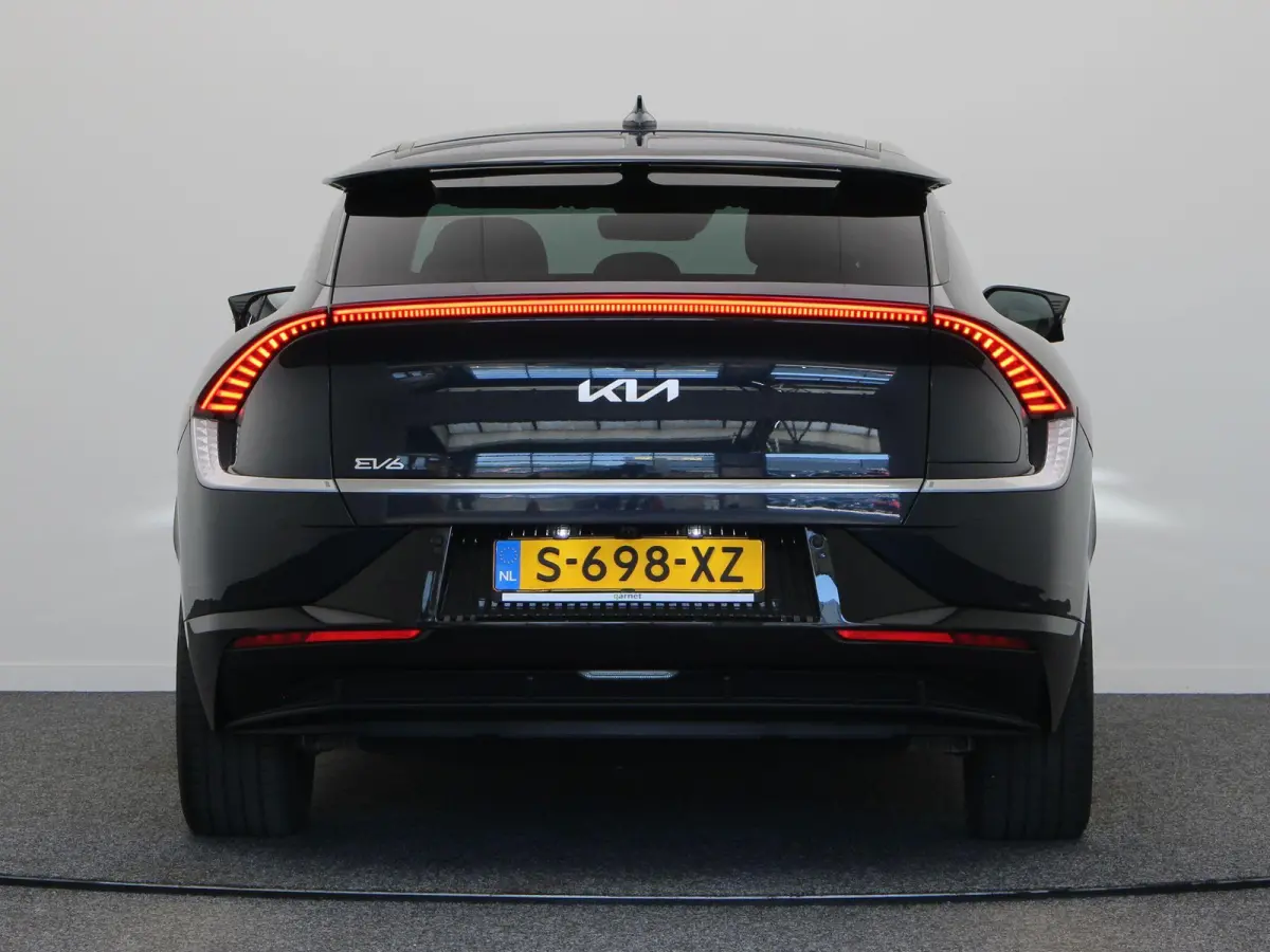 Plus 77.4 kWh | Warmtepomp | Adaptive Cruise | 360° Camera | Head-up Display | stuur-stoelverwarming en koeling | memorystoelen |