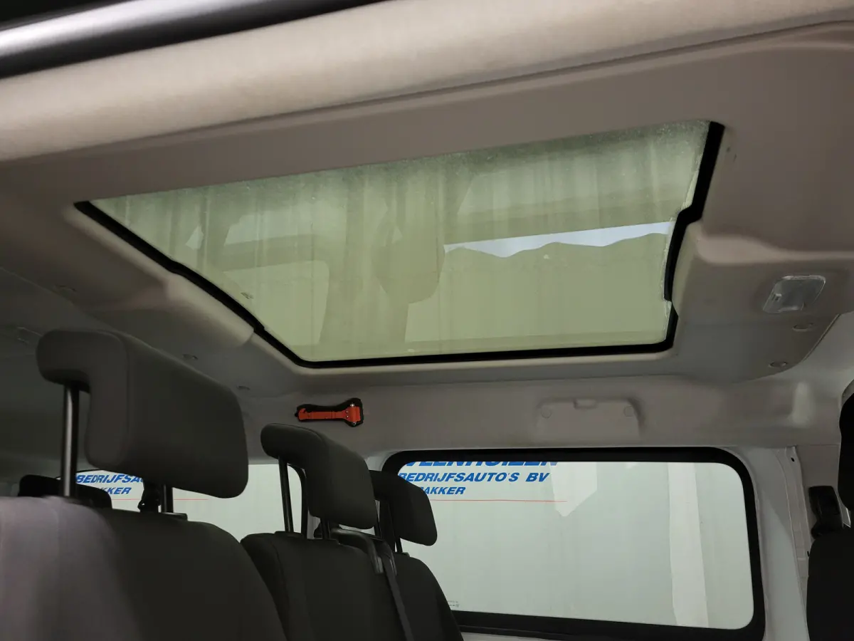 75kWh L3/H1 8-Personenbus Panorama 310km Elektrisch!