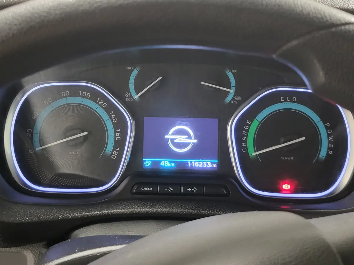 75kWh L3/H1 8-Personenbus Panorama 310km Elektrisch!