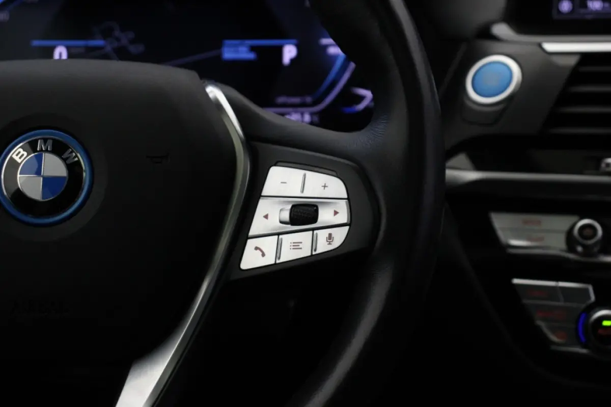 Executive 80 kWh - Carplay, Panorama, Camera, Leer, Memory, Stoelverw. SOH 98,2%