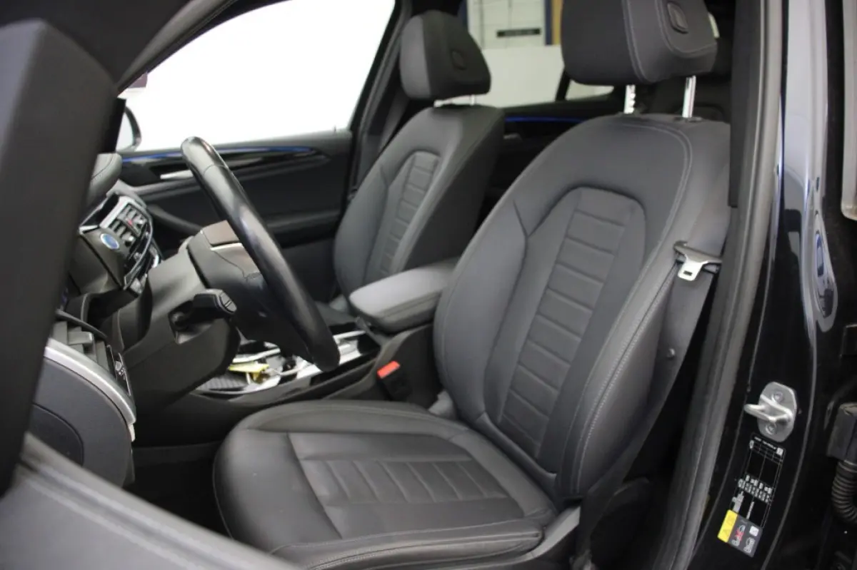 Executive 80 kWh - Carplay, Panorama, Camera, Leer, Memory, Stoelverw. SOH 98,2%