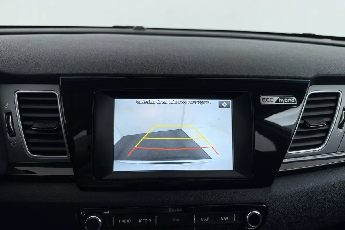 1.6 GDi Hybrid DynamicLine | Afn. Trekhaak | Panoramadak | Climate | Cruise | Org. NL | Camera | PDC | CarPlay |