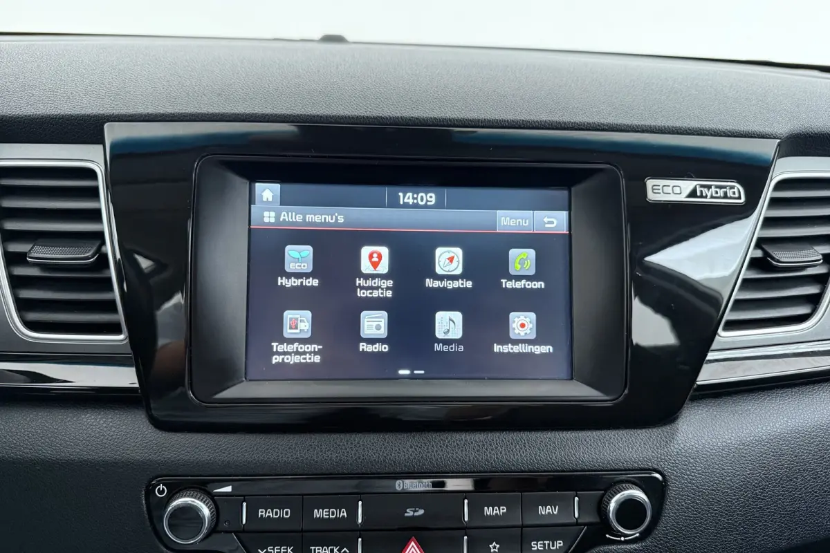 1.6 GDi Hybrid DynamicLine | Afn. Trekhaak | Panoramadak | Climate | Cruise | Org. NL | Camera | PDC | CarPlay |