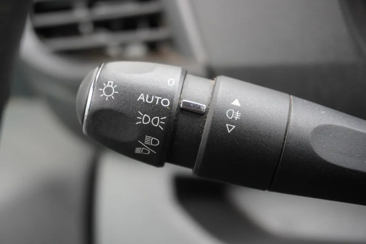 2.0 BlueHDI 122PK L2 EURO 6 - Airco - Navi - Cruise - €9.950,- Excl.