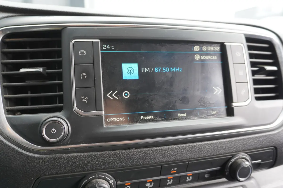 2.0 BlueHDI 122PK L2 EURO 6 - Airco - Navi - Cruise - €9.950,- Excl.