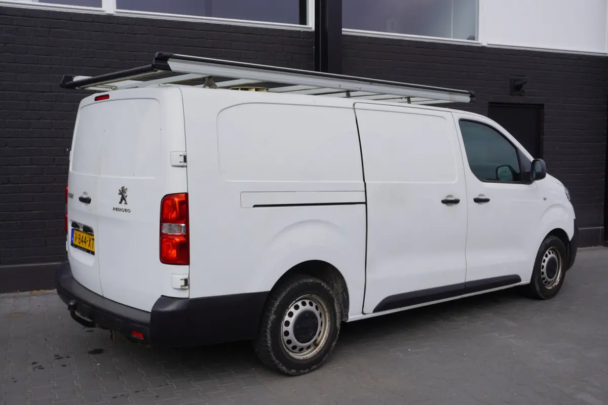 2.0 BlueHDI 122PK L2 EURO 6 - Airco - Navi - Cruise - €9.950,- Excl.