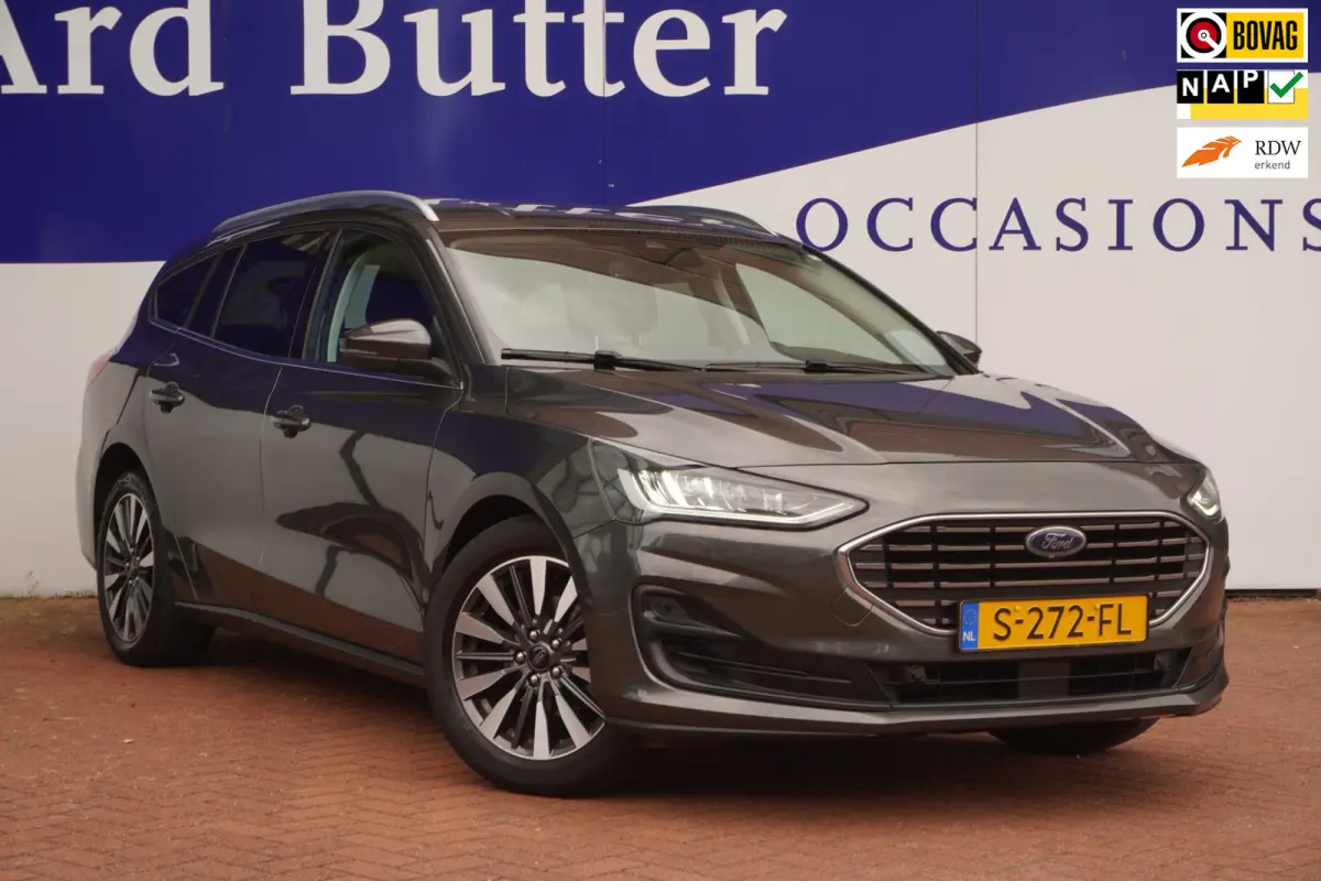 1.0 EcoBoost 155PK Hybrid Titanium X Vitrual+Led+camera+Breed-Navigatie+ecc+17"lmv = ORIG/NL/1EIG/INCL BTW !!