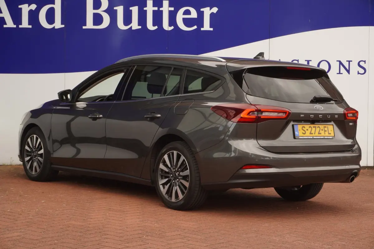 1.0 EcoBoost 155PK Hybrid Titanium X Vitrual+Led+camera+Breed-Navigatie+ecc+17"lmv = ORIG/NL/1EIG/INCL BTW !!