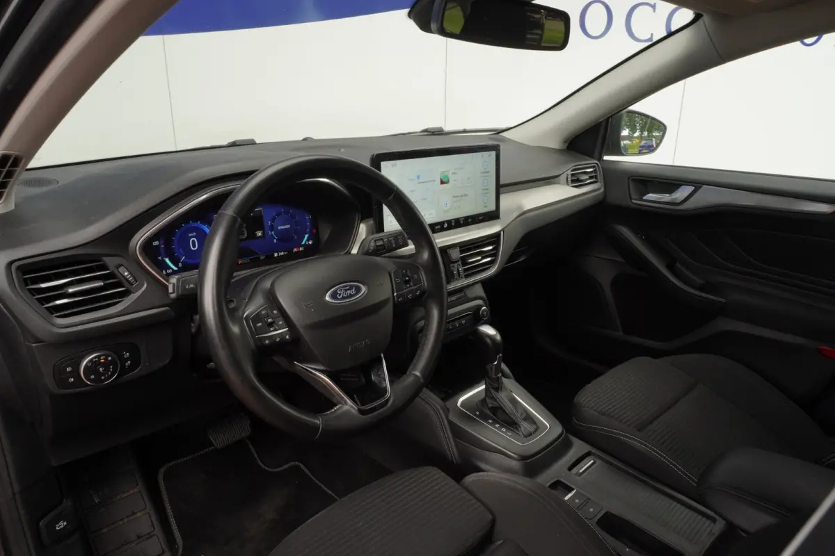 1.0 EcoBoost 155PK Hybrid Titanium X Vitrual+Led+camera+Breed-Navigatie+ecc+17"lmv = ORIG/NL/1EIG/INCL BTW !!