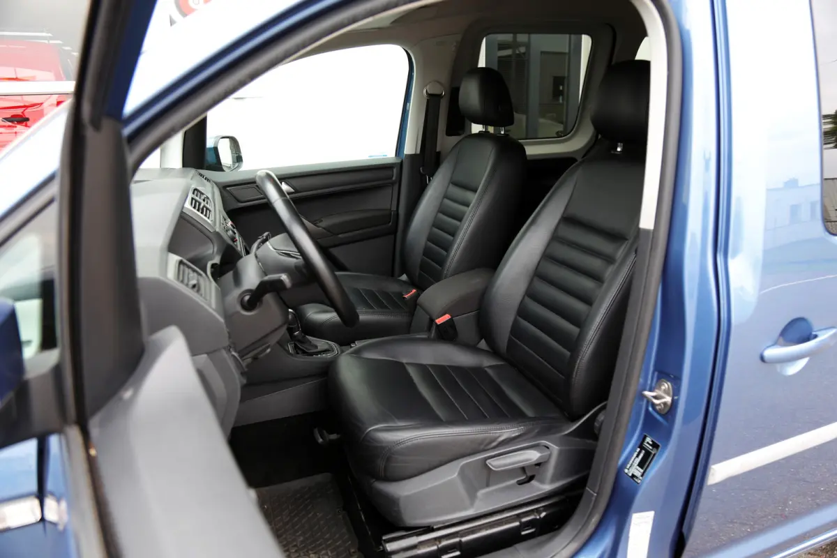 1.4 TGI Trendline 5 Persoons Automaat*Perfect VW Onderh.*Trekhaak/2x zijschuifdeur/Leder/Stoelverw./Climate-Control/Parkeersens.V+A*