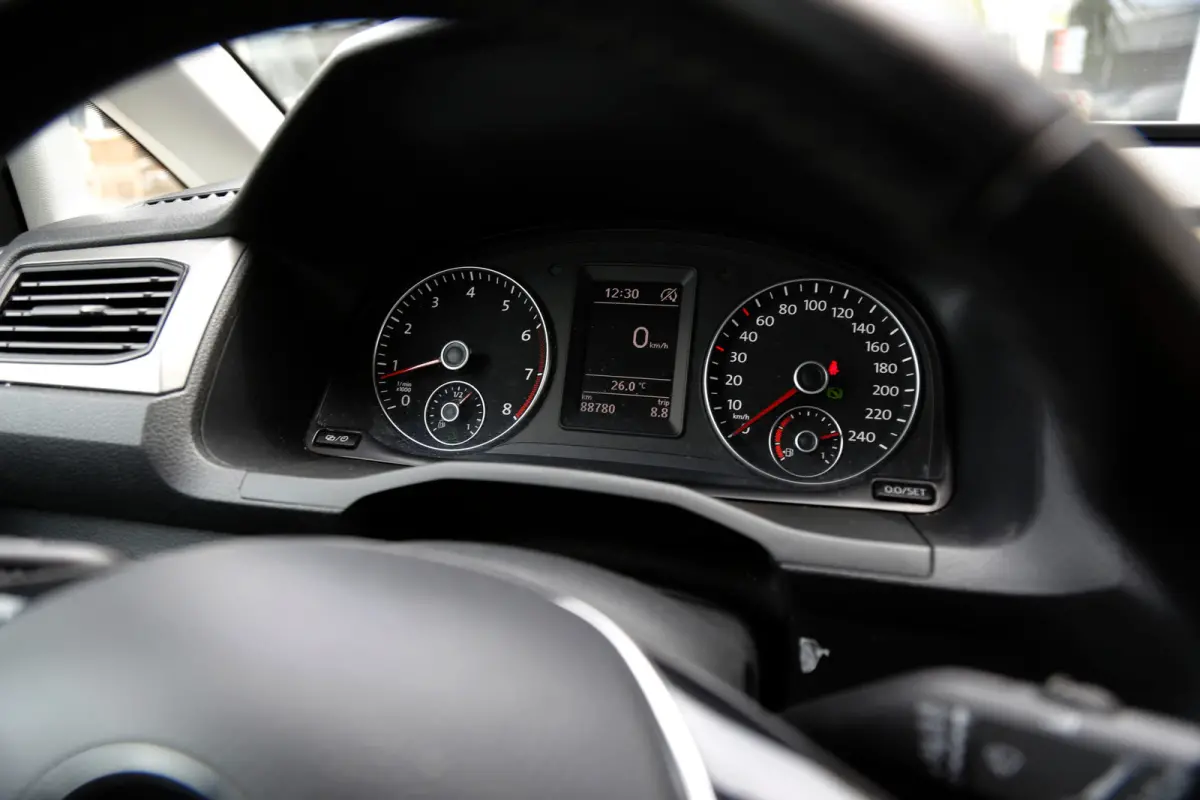 1.4 TGI Trendline 5 Persoons Automaat*Perfect VW Onderh.*Trekhaak/2x zijschuifdeur/Leder/Stoelverw./Climate-Control/Parkeersens.V+A*