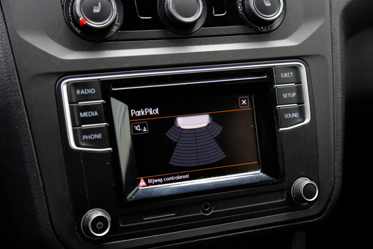 1.4 TGI Trendline 5 Persoons Automaat*Perfect VW Onderh.*Trekhaak/2x zijschuifdeur/Leder/Stoelverw./Climate-Control/Parkeersens.V+A*