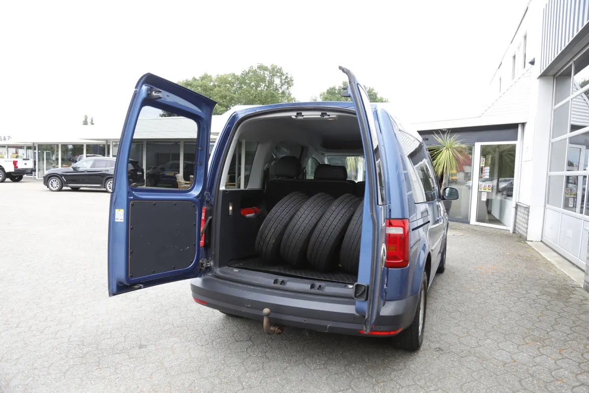 1.4 TGI Trendline 5 Persoons Automaat*Perfect VW Onderh.*Trekhaak/2x zijschuifdeur/Leder/Stoelverw./Climate-Control/Parkeersens.V+A*