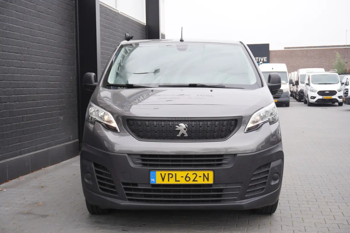 2.0 BlueHDI 145PK Automaat EURO 6 - Airco - Cruise - Camera - €16.900,- Excl.