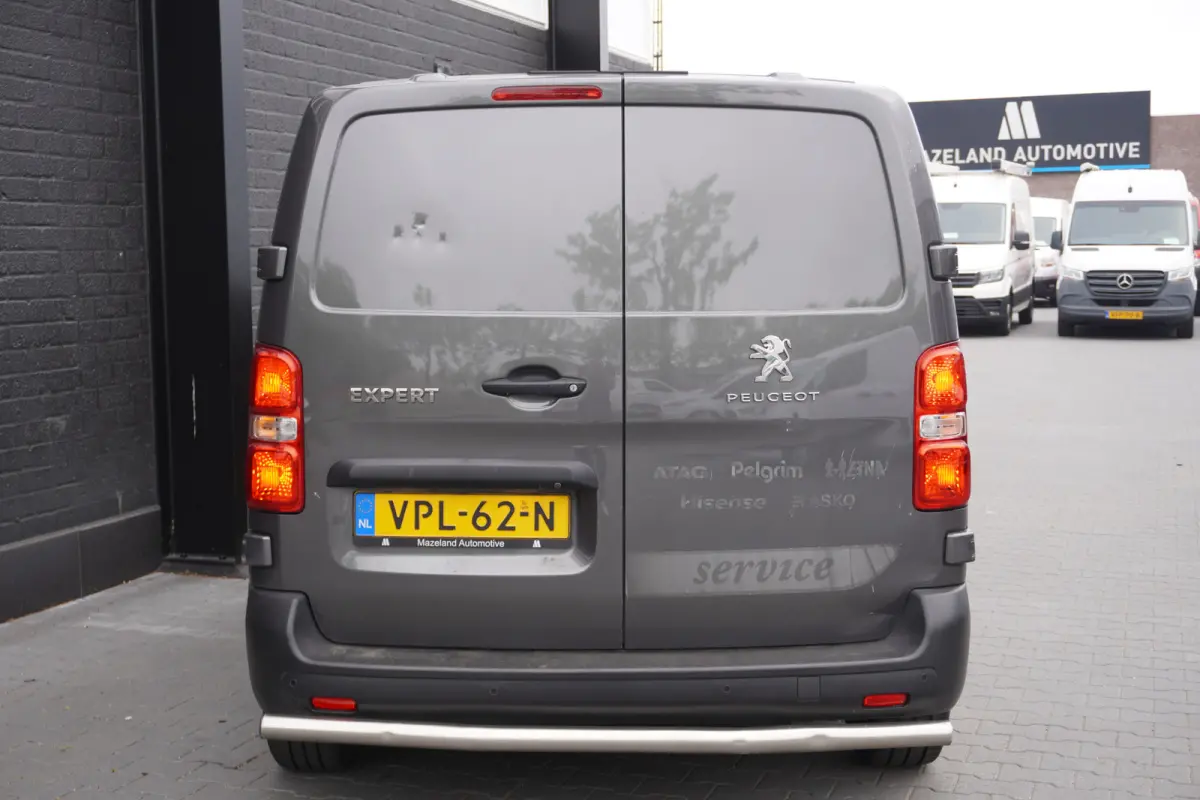 2.0 BlueHDI 145PK Automaat EURO 6 - Airco - Cruise - Camera - €16.900,- Excl.