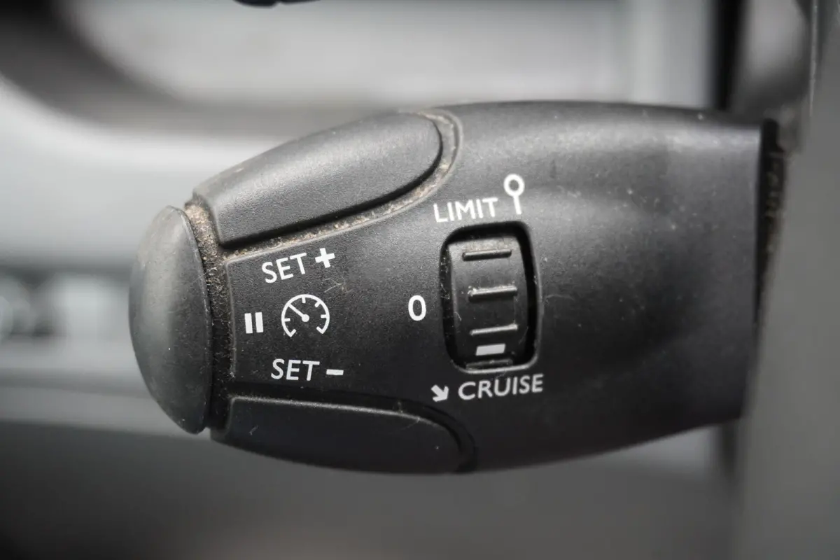 2.0 BlueHDI 145PK Automaat EURO 6 - Airco - Cruise - Camera - €16.900,- Excl.