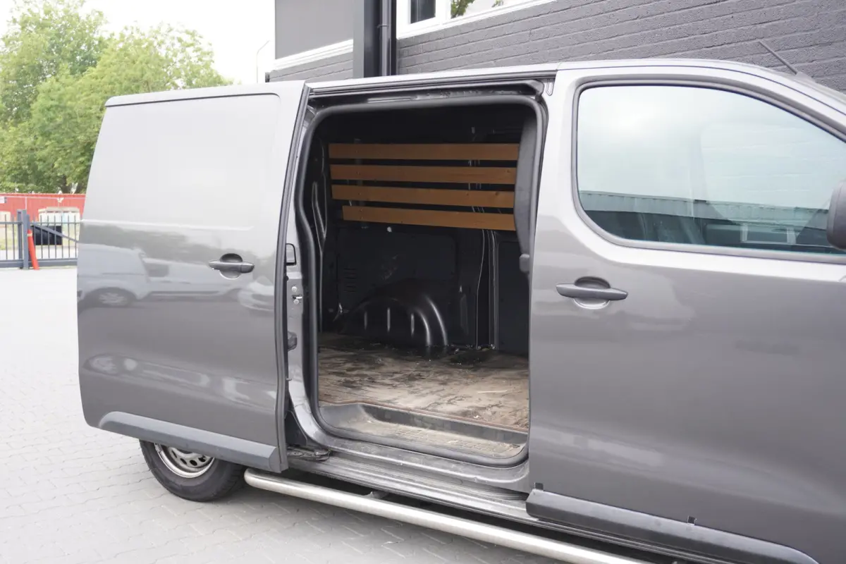 2.0 BlueHDI 145PK Automaat EURO 6 - Airco - Cruise - Camera - €16.900,- Excl.