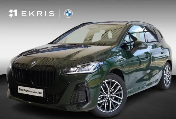 225e xDrive | M Sport | Harman/Kardon | Driving Assistant Plus | Panoramadak | Head-Up Display | Trekhaak