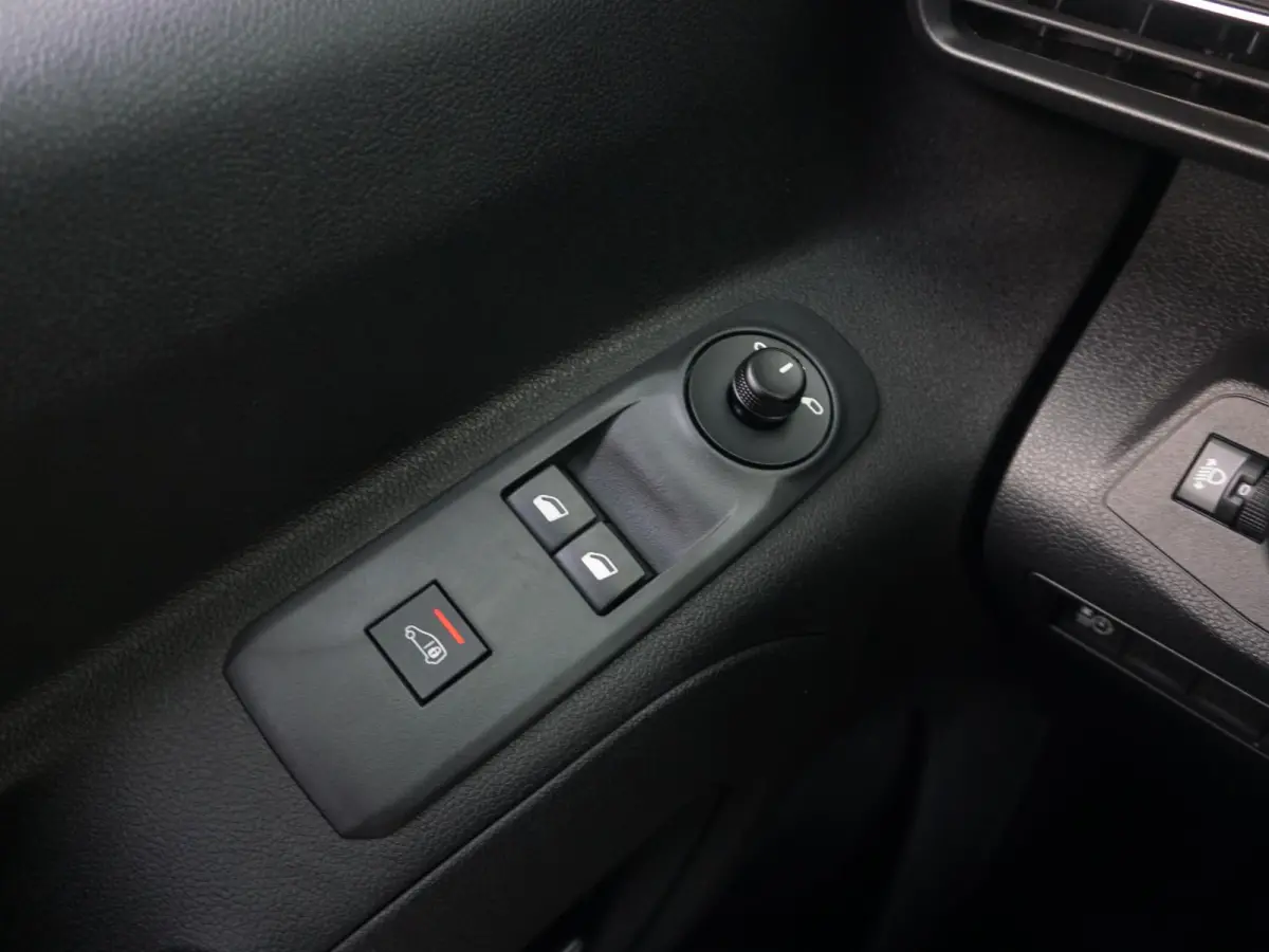 L2 50kWh | 0% rente | camera | Apple Carplay/Android Auto  | laadruimtebetimmering | Comfort stoelen | rijklaarprijs
