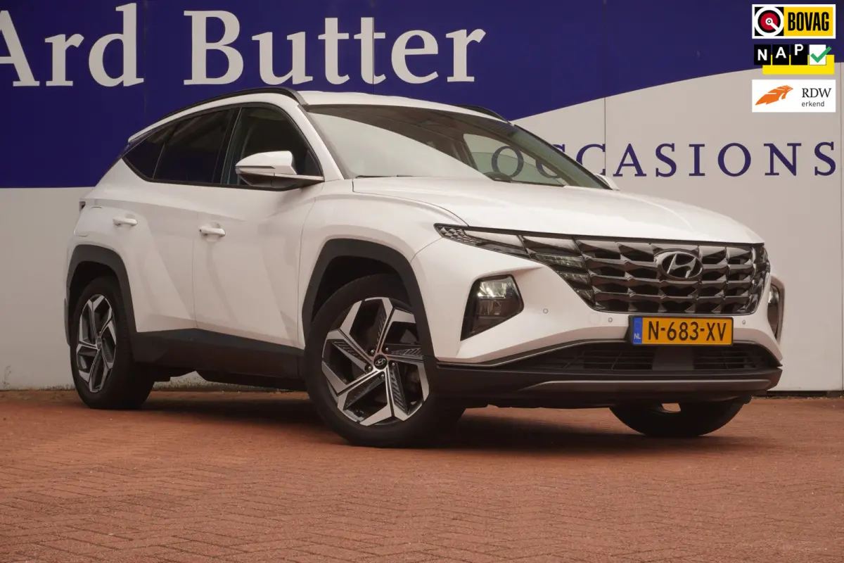 1.6 T-GDI PHEV 265PK Comfort 4WD+Led+Vitrual+breed-navigatie+camera+19"Lmv+stoel-verw = 62KM-Elek+2 Snoeren=SUPER