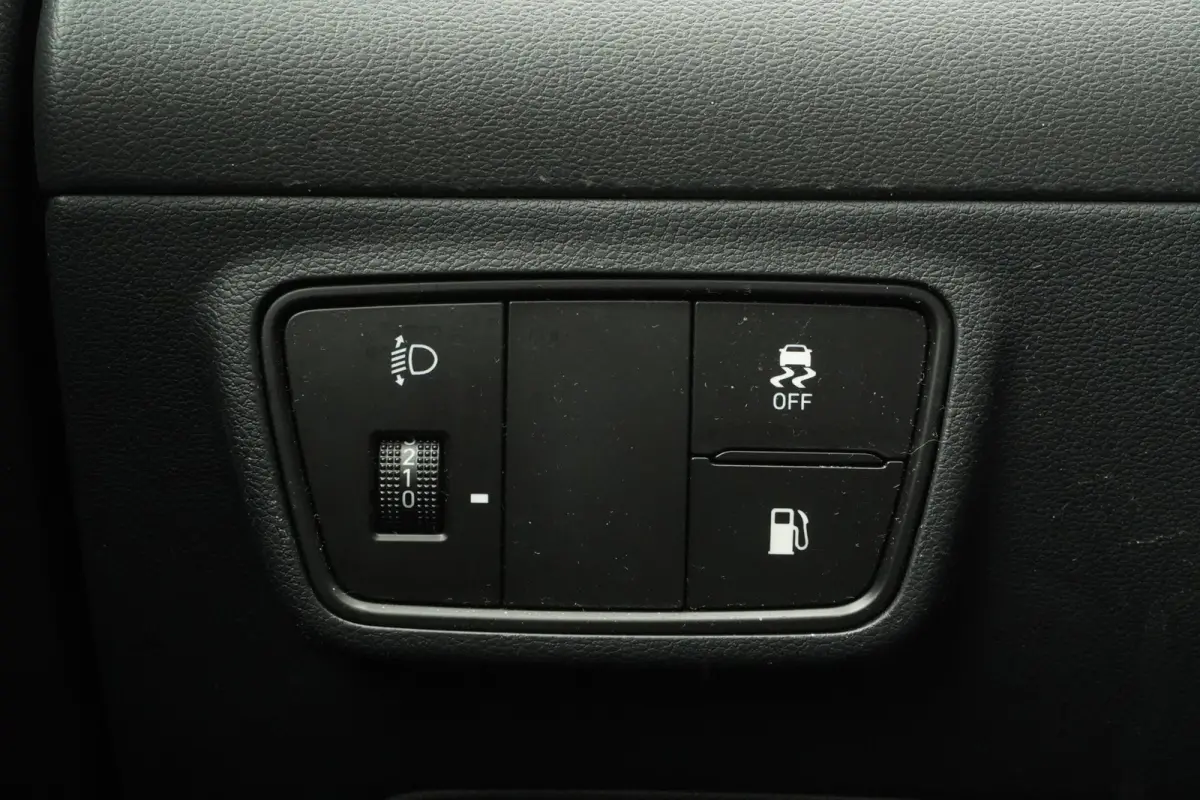1.6 T-GDI PHEV 265PK Comfort 4WD+Led+Vitrual+breed-navigatie+camera+19"Lmv+stoel-verw = 62KM-Elek+2 Snoeren=SUPER