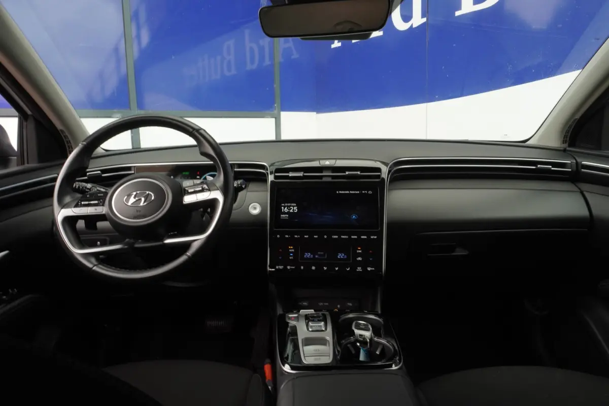 1.6 T-GDI PHEV 265PK Comfort 4WD+Led+Vitrual+breed-navigatie+camera+19"Lmv+stoel-verw = 62KM-Elek+2 Snoeren=SUPER