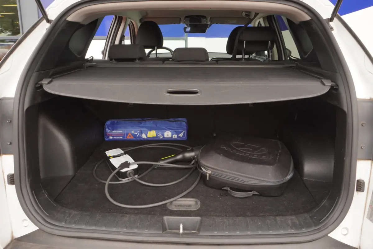 1.6 T-GDI PHEV 265PK Comfort 4WD+Led+Vitrual+breed-navigatie+camera+19"Lmv+stoel-verw = 62KM-Elek+2 Snoeren=SUPER