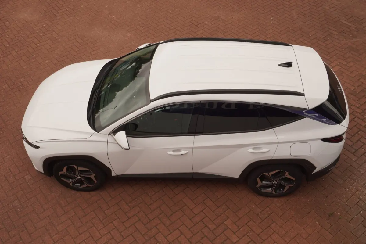 1.6 T-GDI PHEV 265PK Comfort 4WD+Led+Vitrual+breed-navigatie+camera+19"Lmv+stoel-verw = 62KM-Elek+2 Snoeren=SUPER
