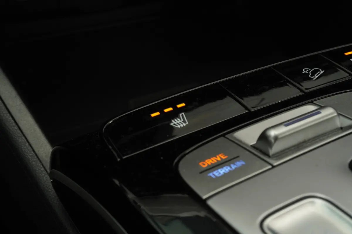 1.6 T-GDI PHEV 265PK Comfort 4WD+Led+Vitrual+breed-navigatie+camera+19"Lmv+stoel-verw = 62KM-Elek+2 Snoeren=SUPER