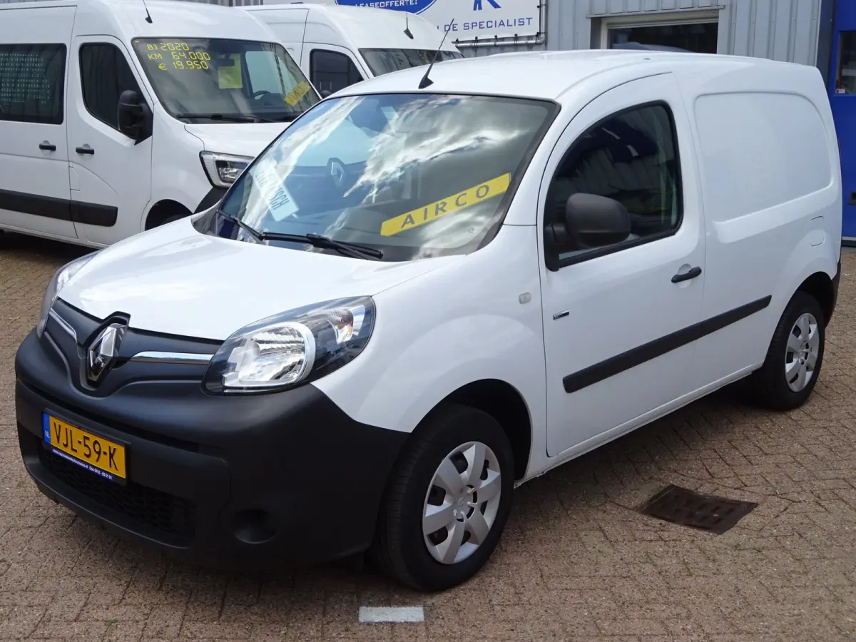 Z.E. 33 ( Koopaccu ) S.O.H 96% AIRCO NAVIGATIE CRUISE CONTROL PDC