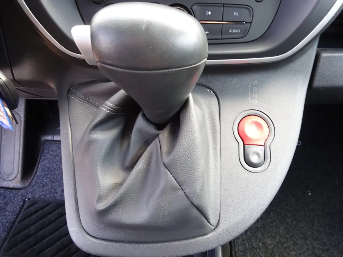 Z.E. 33 ( Koopaccu ) S.O.H 96% AIRCO NAVIGATIE CRUISE CONTROL PDC