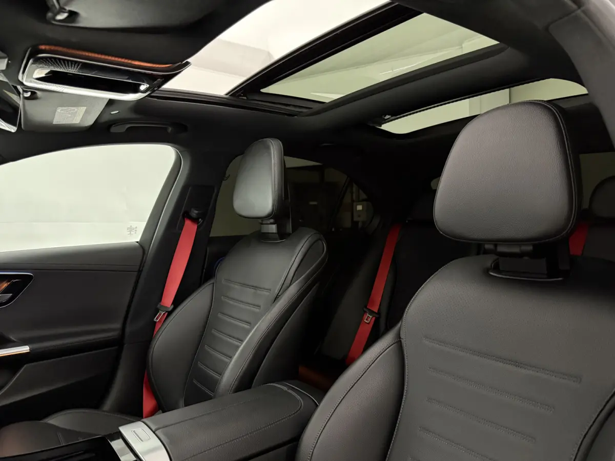 C 300 e AMG Limited | 360° | HuD | Pano | Virtual | Sfeer | Memory | Burmester | Carplay
