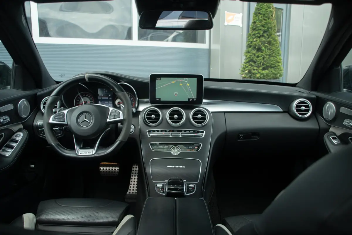 AMG 63 S | Pano | HU| DAB | Camera